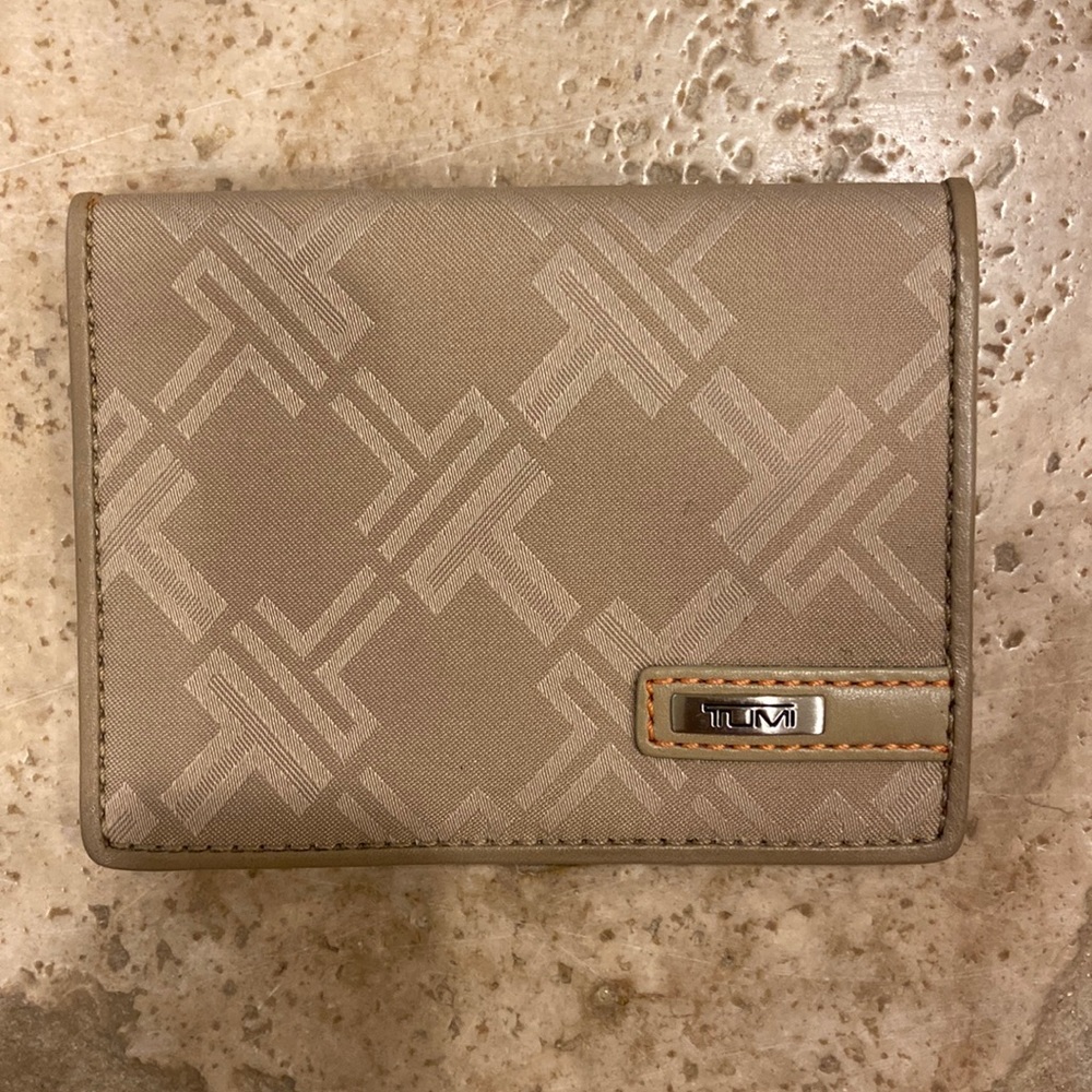 Tumi cardholder wallet
